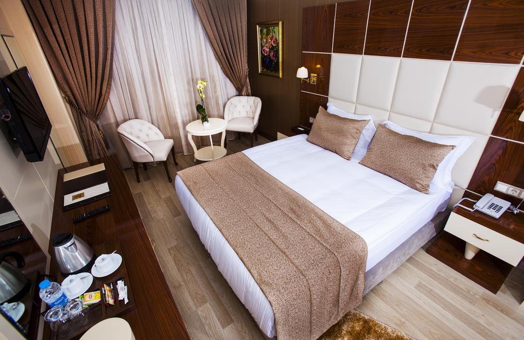 Cukurova Erten Hotel Adana Rum bild