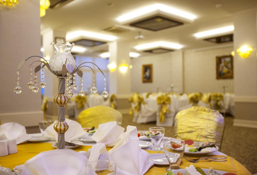 Cukurova Erten Hotel Adana Exteriör bild