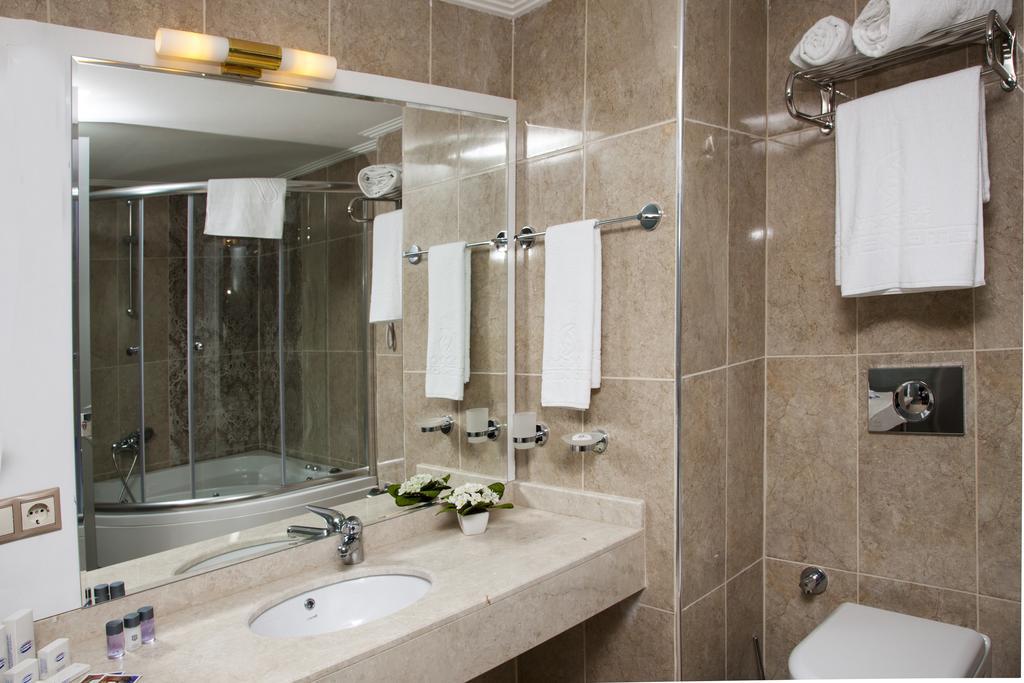 Cukurova Erten Hotel Adana Rum bild