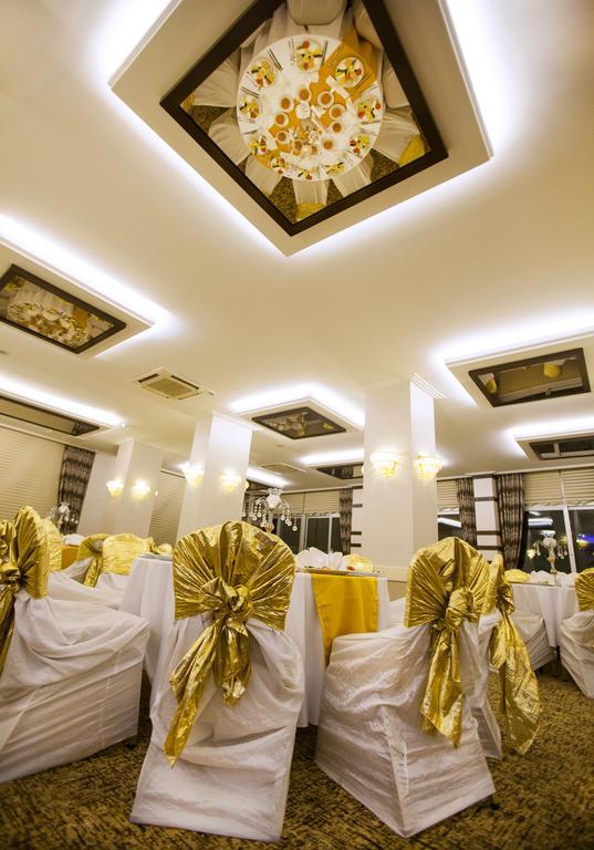 Cukurova Erten Hotel Adana Exteriör bild