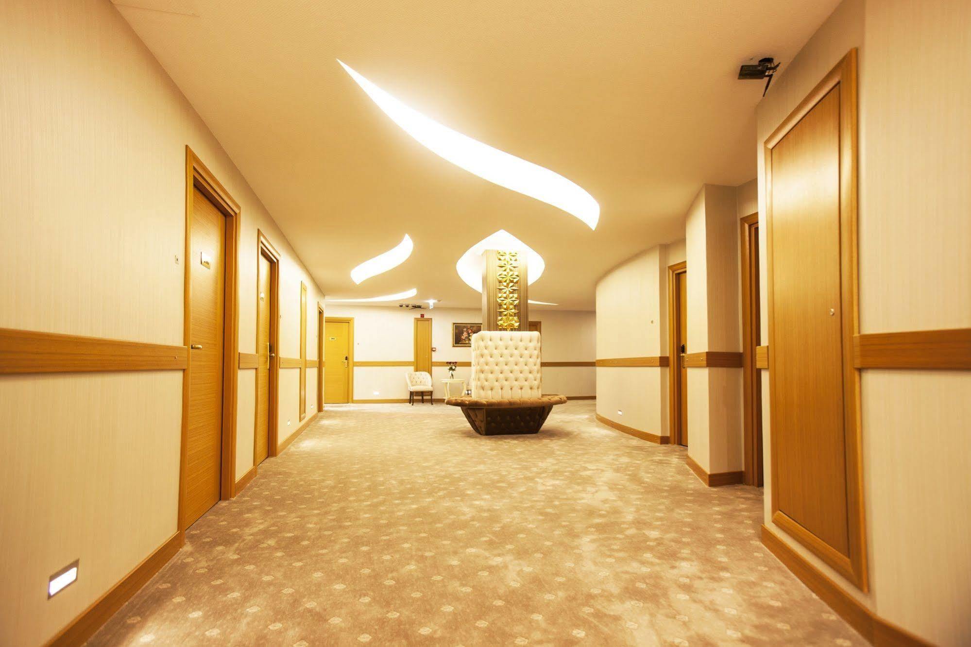 Cukurova Erten Hotel Adana Exteriör bild